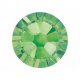 Swarovski v.zöld SS3 kristály  100db