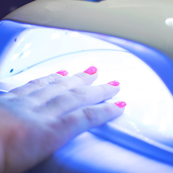 UV vs LED lámpa - Mi a különbség?