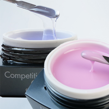 A profi körmösök nem véletlenül imádják a Diamond Nails építő zseléket