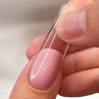 Polygel használata tippel – Részletes lépések a polygél használatához Diamond Nails termékekkel
